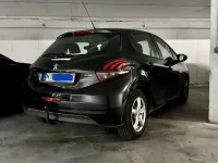 Gebraucht Peugeot 208 82 PS (60 kW) 2017 Kleinwagen