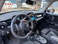 Gebraucht Mini Cooper SE Essential 135 kW (184 PS) 2023 Schwarz Kleinwagen