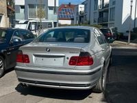 Second-hand BMW 320 170 CP (125 kW) 2001 Argintiu Berlinǎ