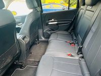 Gebraucht Mercedes GLB200 163 PS (119 kW) 2023 Schwarz SUV
