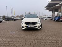 Gebraucht Mercedes B180 109 PS (80 kW) 2016 Weiß Van / Kleinbus