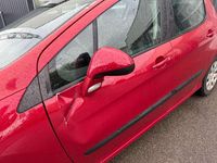 Gebraucht Peugeot 308 Tendance 95 PS (69 kW) 2008 Farbe rot babylone/metalllack Kleinwagen