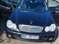 Gebraucht Mercedes C230 193 PS (141 kW) 2004 Schwarz Limousine