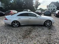 Gebraucht Mercedes CLS500 306 PS (225 kW) 2005 Silber Coupé