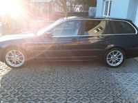 Gebraucht BMW 325 192 PS (141 kW) 2002 Blau Kombi