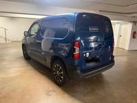 Gebraucht Peugeot Partner 131 PS (96 kW) 2020 Blau Van / Kleinbus