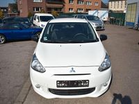 Gebraucht Mitsubishi Space Star Classic Collection 71 PS (52 kW) 2014 Weiß Van / Kleinbus