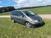 Second-hand VW Sharan 140 CP (102 kW) 2006 Gri Monovolum