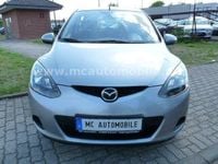 Gebraucht Mazda 2 Independence 75 PS (55 kW) 2009 Silber metallic Kleinwagen