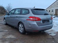 Gebraucht Peugeot 308 SW Allure 131 PS (96 kW) 2014 Grau Kombi