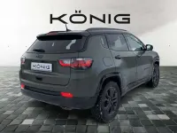 Käytetty Jeep Compass 179 HP (131 kW) 2022 Musta Katumaasturi