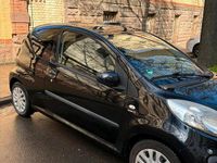 Gebraucht Citroën C1 68 PS (50 kW) 2012 Schwarz Kleinwagen