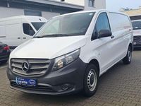 Gebraucht Mercedes Vito 163 PS (119 kW) 2024 Arktikweiss Van