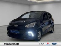 Gebraucht Hyundai i10 Passion 67 PS (49 kW) 2016 Schwarz Kleinwagen