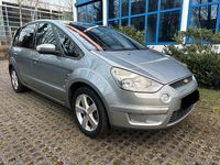 Gebraucht Ford S-MAX Titanium 145 PS (106 kW) 2008 Silber Van / Kleinbus