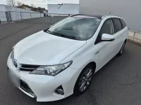 Gebraucht Toyota Auris 99 PS (72 kW) 2014 Weiß Kombi