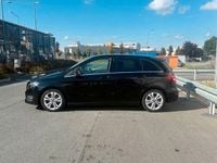 Gebraucht Mercedes B200 156 PS (114 kW) 2018 Schwarz Van / Kleinbus