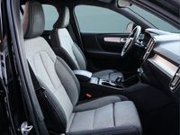 Gebraucht Volvo XC40 Core 163 PS (119 kW) 2024 Schwarz SUV