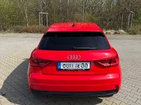 Gebraucht Audi A1 Sportback Advanced 95 PS (69 kW) 2023 Rot Kleinwagen