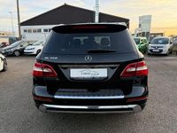Gebraucht Mercedes ML350 258 PS (189 kW) 2014 Schwarz SUV