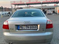 Gebraucht Audi A4 Comfort 131 PS (96 kW) 2004 Grau Limousine