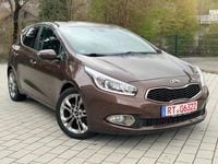 Gebraucht Kia Ceed 135 PS (99 kW) 2013 Braun Kleinwagen