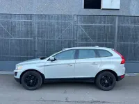 Gebraucht Volvo XC60 215 PS (158 kW) 2013 Weiß SUV
