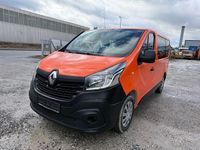 Gebraucht Renault Trafic Expression 116 PS (85 kW) 2015 Orange Van / Kleinbus