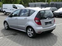 Gebraucht Mercedes A160 95 PS (69 kW) 2011 Silber Limousine