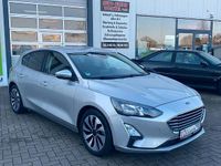 Gebraucht Ford Focus Cool & Connect 120 PS (88 kW) 2021 Silber Limousine