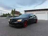 Gebraucht Mercedes C220 163 PS (119 kW) 2011 Schwarz Coupé