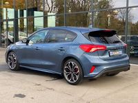 gebraucht Ford Focus 1,0 EcoBoost ST-Line ACC/S-HEFT/NAVI/18LM