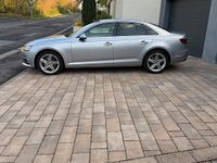 Second-hand Audi A4 150 CP (110 kW) 2017 Argintiu Berlinǎ