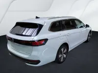 Gebraucht VW Passat Business 204 PS (150 kW) 2025 (unbekannt) Kombi