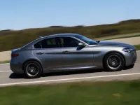 Gebraucht Alfa Romeo Giulia Super 179 PS (131 kW) 2016 Schwarz Limousine