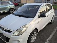 Gebraucht Hyundai i20 Comfort 77 PS (56 kW) 2011 Kleinwagen