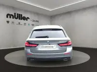 Gebraucht BMW 530 Efficient Dynamics 286 PS (210 kW) 2023 Grau Kombi