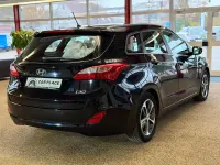 Second-hand Hyundai i30 136 CP (100 kW) 2015 Negru Break