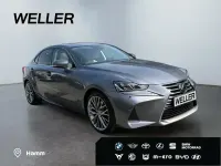 Gebraucht Lexus IS300h Luxury Line 223 PS (164 kW) 2018 Mercury grey Limousine