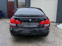 Gebraucht BMW 550 M Sport 449 PS (330 kW) 2016 Schwarz Limousine