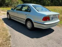 Gebraucht BMW 523 125 PS (91 kW) 1999 Grün Limousine