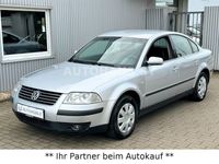 gebraucht VW Passat Lim. 2.0 **1.HAND-AUTOMATIK-S.HEFT-NAVI**