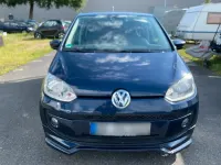 Używany VW up! 74 KM (54 kW) 2014 Niebieski Hatchback