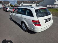 Gebraucht Mercedes C180 156 PS (114 kW) 2009 Weiß Kombi