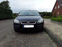 Gebraucht Ford Focus Ambiente 137 PS (100 kW) 2005 Blau Limousine
