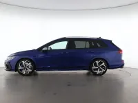 Gebraucht VW Golf VIII R 333 PS (244 kW) 2025 Lapiz blue Kombi