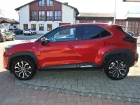 Gebraucht Toyota Yaris Cross Team 116 PS (85 kW) 2022 Karminarot metallic SUV