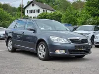 Gebraucht Skoda Octavia Elegance 122 PS (89 kW) 2011 Grau Kombi