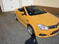 Gebraucht Opel Tigra Cosmo 90 PS (66 kW) 2004 Gelb Cabrio