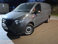 Gebraucht Mercedes e-Vito 85 kW (116 PS) 2020 Blau Van